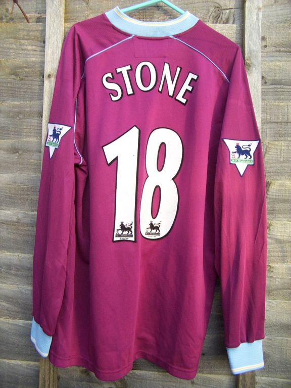 Top à Capuche Aston Villa 2002/2003 – Diadora – Taille XXL – État Correct