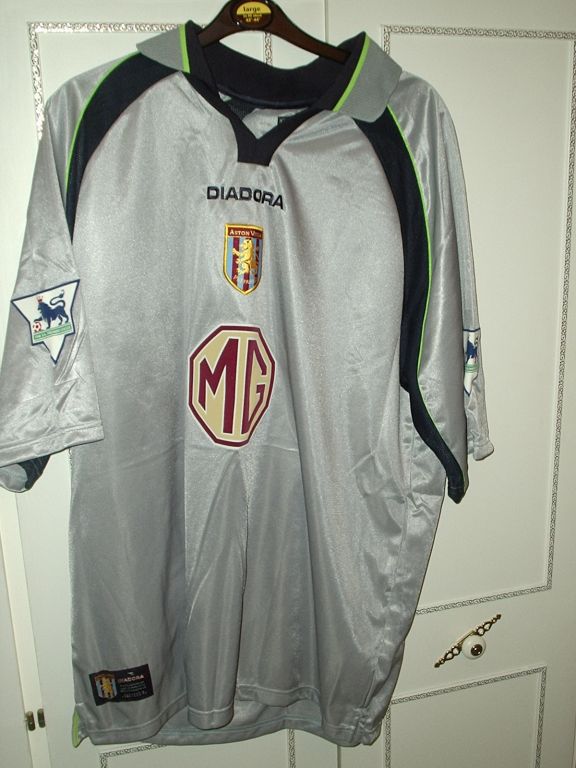 Maillot Aston Villa 2002-03 Vintage - Taille 46 - Blanc Extérieur - Diadora