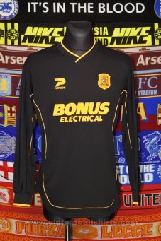 Hull City Away football shirt 2003