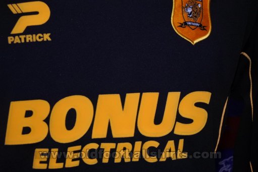 Hull City Away football shirt 2003