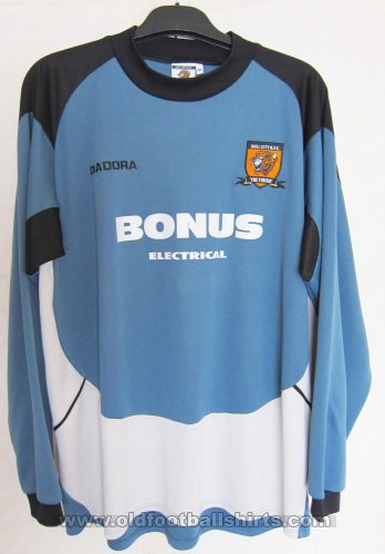 Hull City Goalkeeper football shirt 2005 - 2006