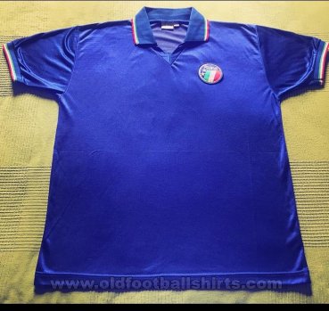 Italy Home football shirt 1990