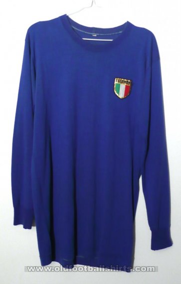 Italy Home football shirt 1966 - 1974