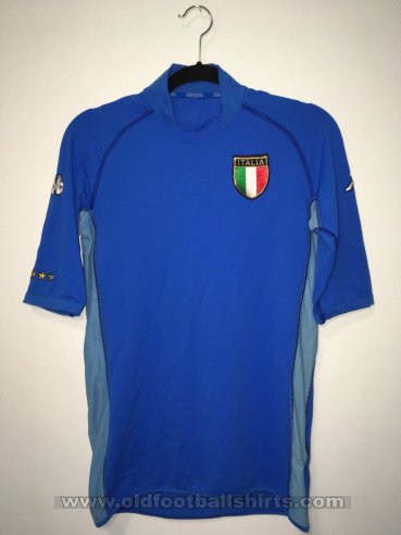 Italy Home football shirt 2002 - 2004