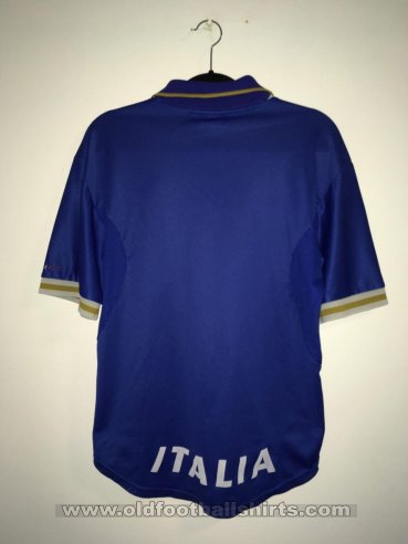 Italy Home football shirt 1996 - 1997