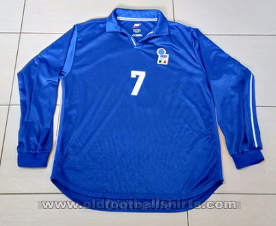 Italy Home football shirt 1998 - 1999