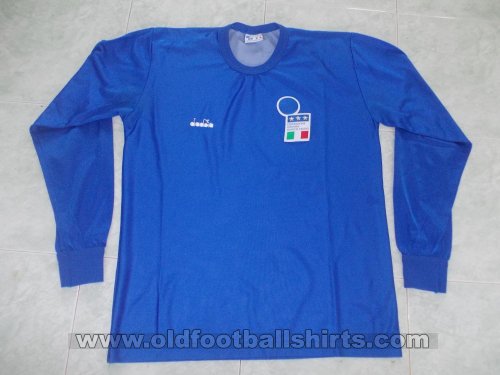 Italy Home football shirt 1991 - ?