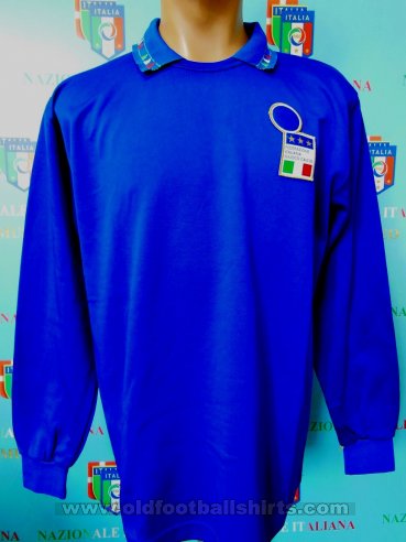 Italy Home football shirt 1992