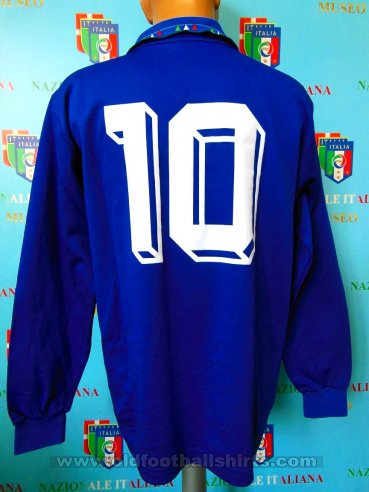 Italy Home football shirt 1992