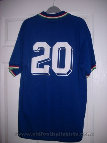 Italy Retro Replicas football shirt 1982