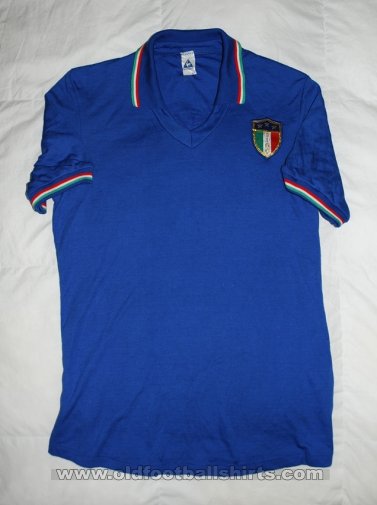 Italy Home football shirt 1983 - 1984