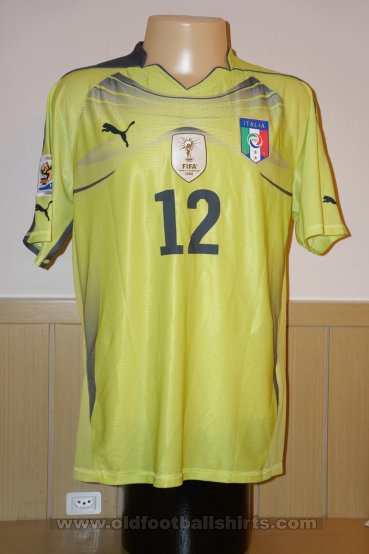 Italy Goalkeeper football shirt 2010 - 2011