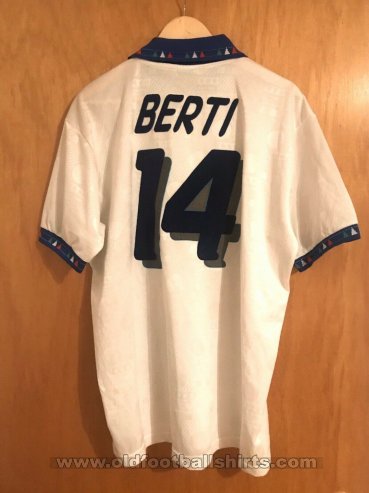 Italy Away football shirt 1994 - 1995