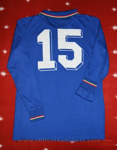 Italy Home football shirt 1981 - 1982