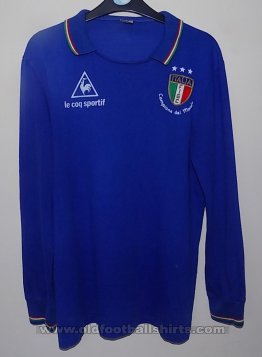 Italy Home football shirt 1981 - 1982