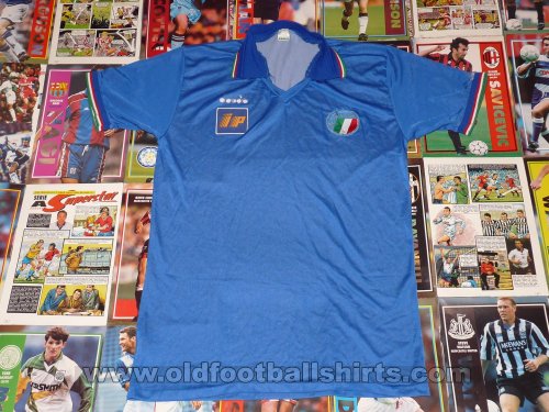 Italy Training/Leisure football shirt 1986 - 1990