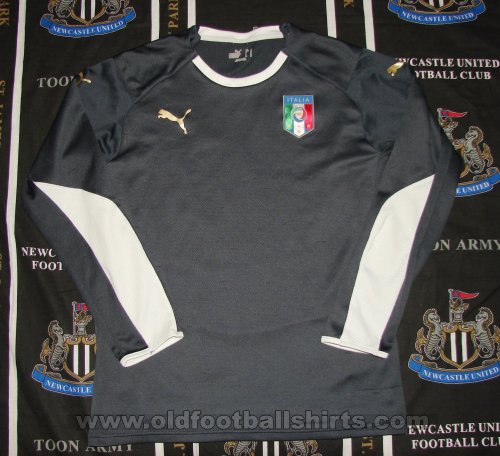 Italy Goalkeeper football shirt 2008 - 2009
