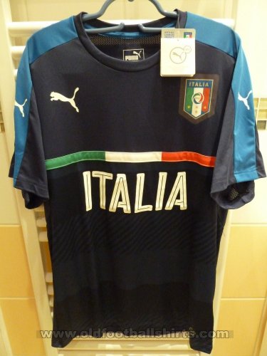 Italy Training/Leisure football shirt 2016