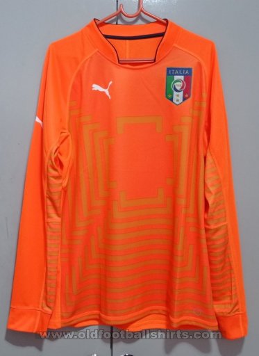 Italy Goalkeeper football shirt 2014 - 2015