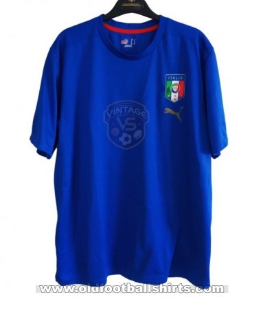 Italy Training/Leisure football shirt 2008 - 2010