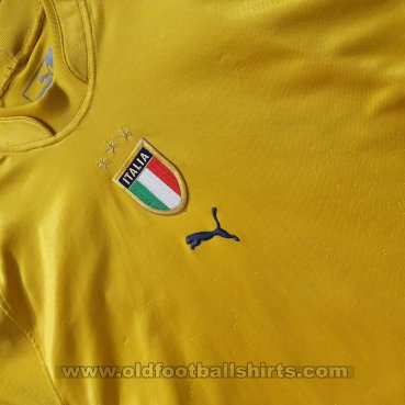 Italy Goalkeeper football shirt 2004