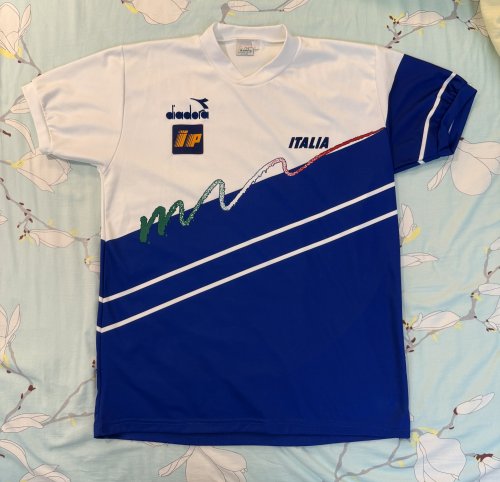 Italy Training/Leisure football shirt 1990 - 1992
