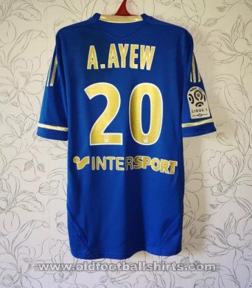 Olympique Marseille Away football shirt 2011 - 2012