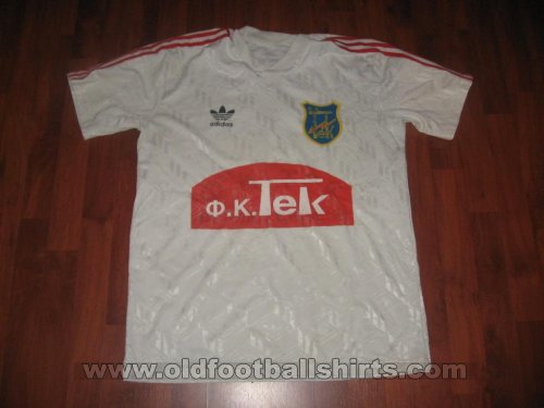 TEK Veliki Crljeni Home football shirt (unknown year)