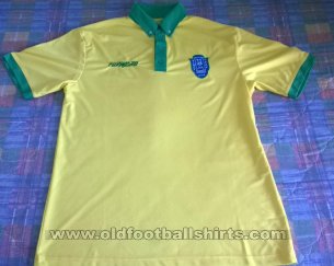 St Vincent and the Grenadines Home football shirt 2014 - 2016