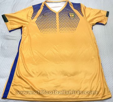 St Vincent and the Grenadines Home football shirt 2021 - 2022