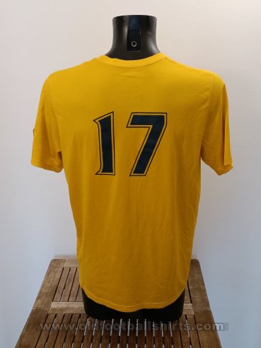 St Vincent and the Grenadines Home football shirt 2016 - 2018