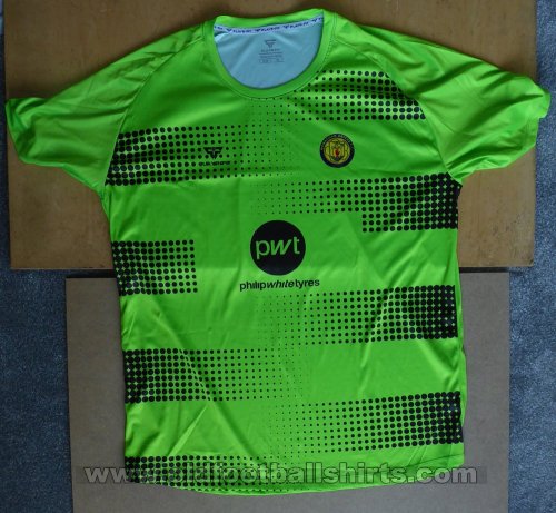 Monaghan United FC Goalkeeper football shirt 2021 - 2022