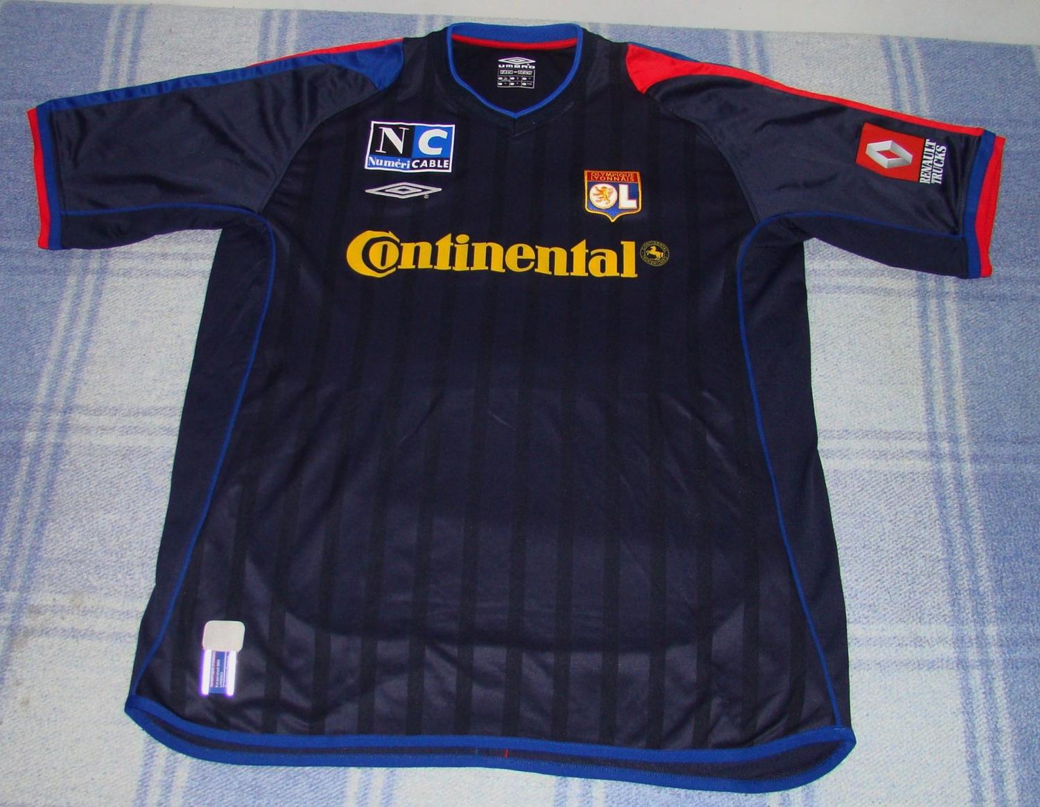 Olympique Lyonnais Away football shirt 2002 - 2003.
