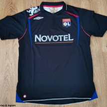 Olympique Lyonnais Home futbol forması 2006 - 2007 sponsored by Novotel