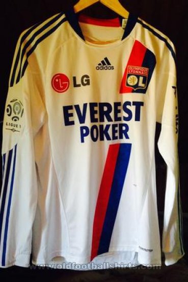 Olympique Lyonnais Third football shirt 2010 - 2011