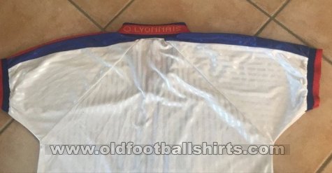 Olympique Lyonnais Away football shirt (unknown year)