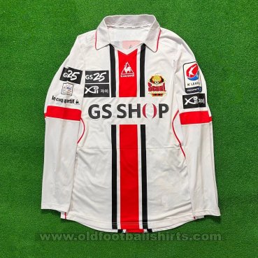 FC Seoul Away football shirt 2015 - 2016