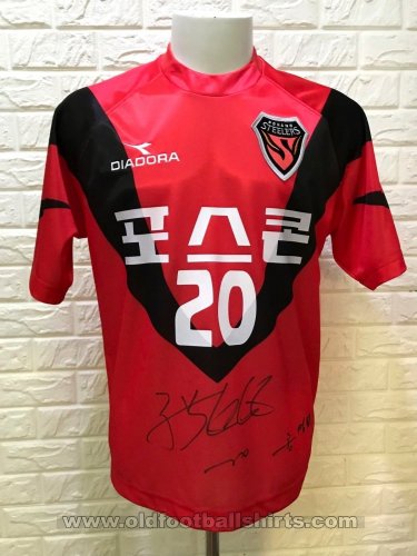 Pohang Steelers Home football shirt 2002