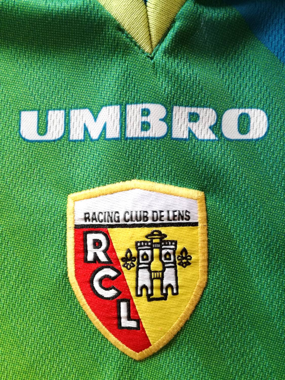 Lens Extérieur Maillot de foot 1996 1998.