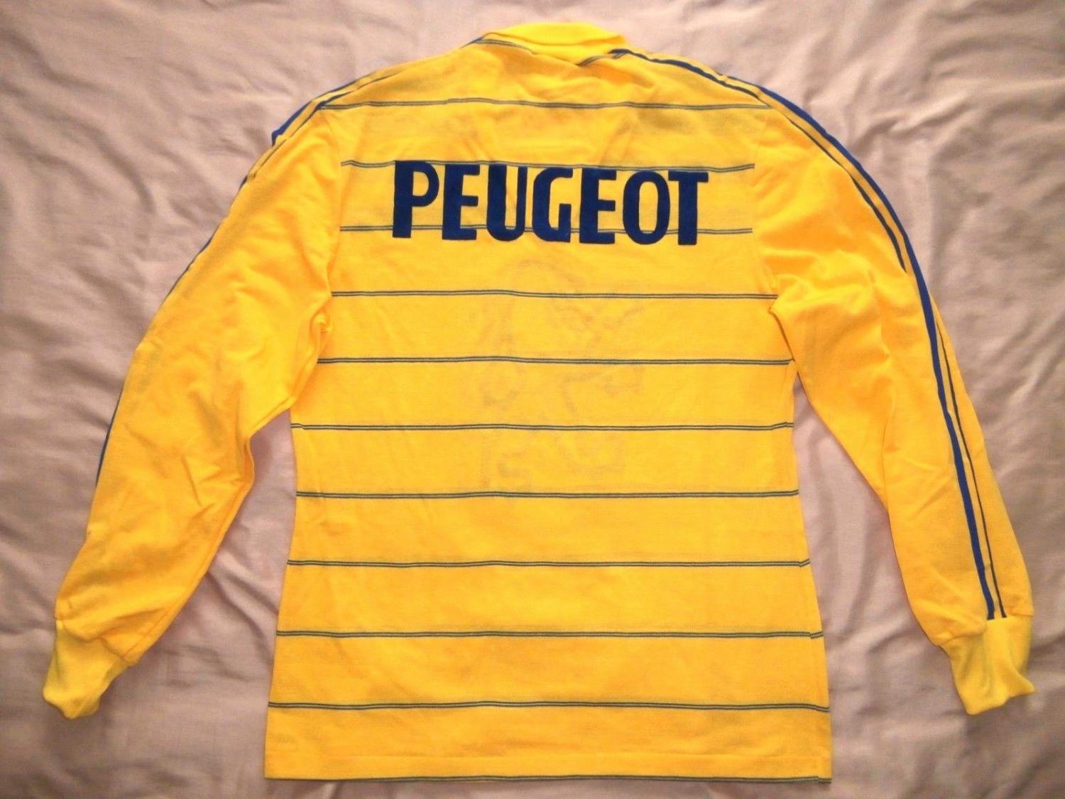 POSTER )) équipe FC SOCHAUX 1980-1981 / Pré signé