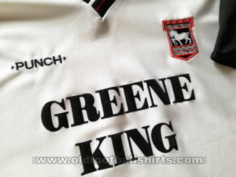 Ipswich Town Away baju bolasepak 2000 - 2001