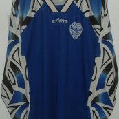 Goalkeeper football shirt (unknown year)