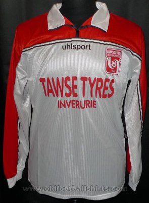 Inverurie Loco Works Home football shirt 2000 - 2002