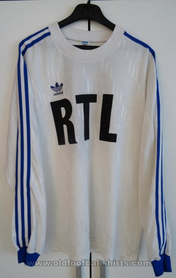 Auxerre Home football shirt 1984 - ?