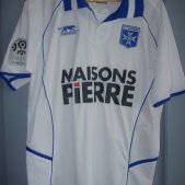 Auxerre Home camisa de futebol 2011 - 2012