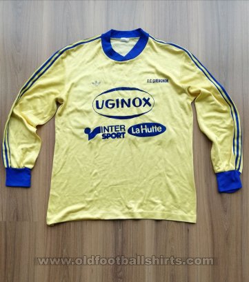FC Gueugnon Home football shirt 1989 - 1990