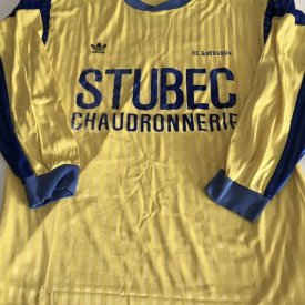 FC Gueugnon Home football shirt 1990 - 1991 sponsored by Stubec Chaudronnerie