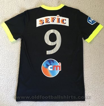 FC Gueugnon Away football shirt 2018 - 2019
