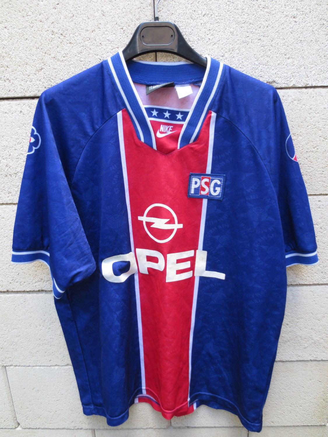 Paris Saint-Germain Home maglia di calcio 1995 - 1996. Sponsored ...