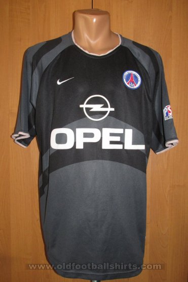 Paris Saint-Germain Third football shirt 2001 - 2002